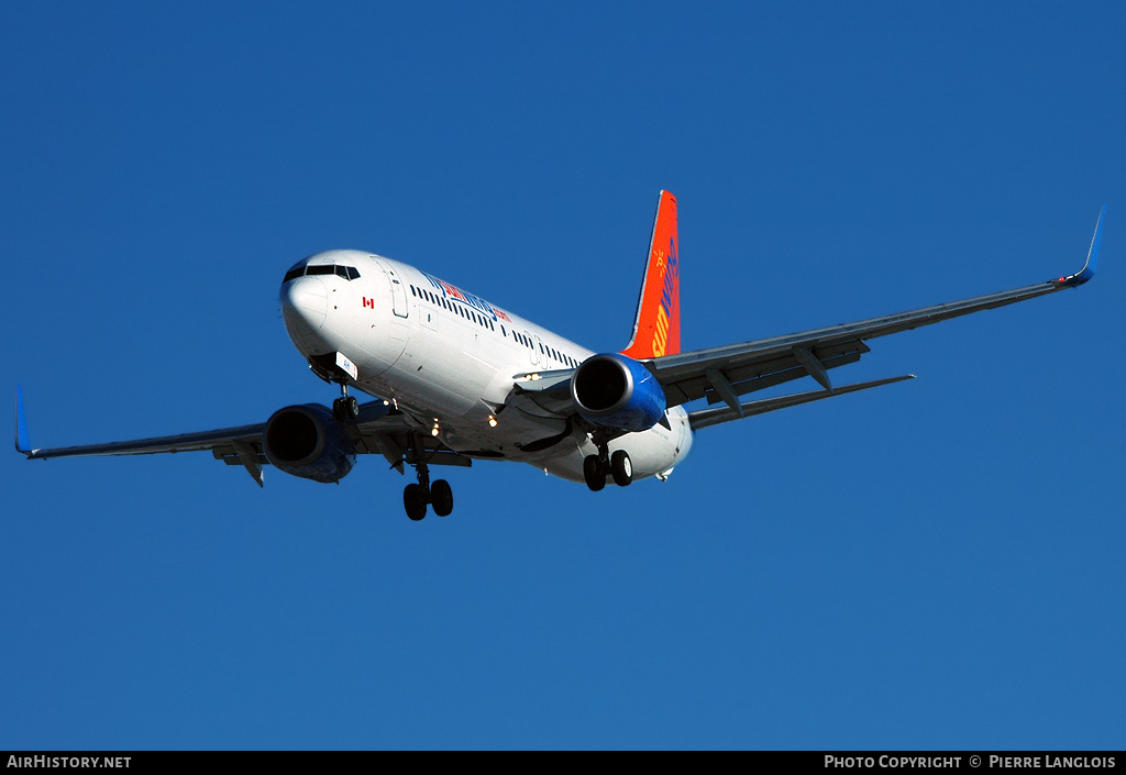 Aircraft Photo of C-FTAH | Boeing 737-8Q8 | Sunwing Airlines | AirHistory.net #172489