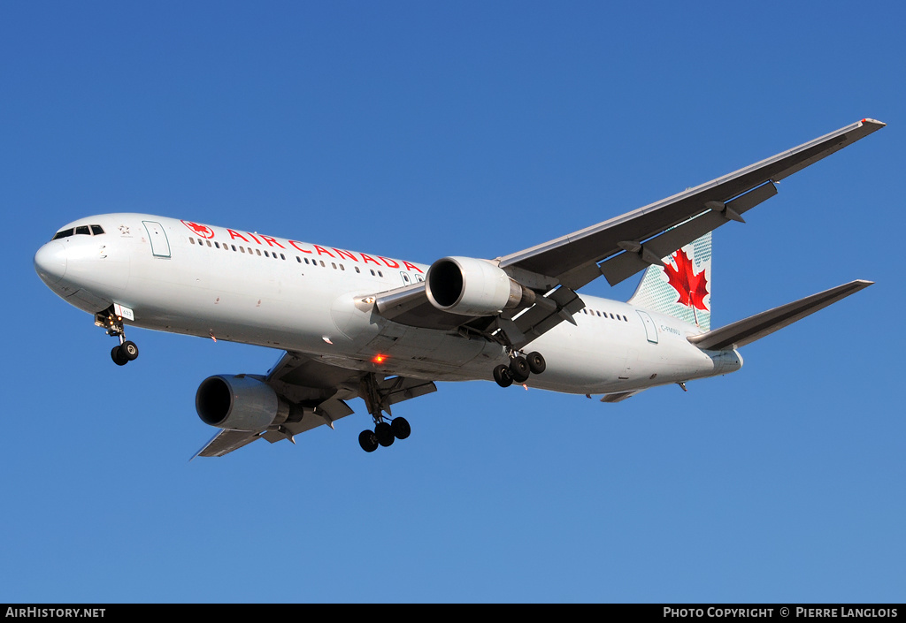 Aircraft Photo of C-FMWU | Boeing 767-333/ER | Air Canada | AirHistory.net #172492