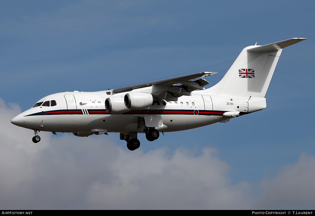 Aircraft Photo of ZE701 | British Aerospace BAe-146 CC.2 | UK - Air Force | AirHistory.net #172508