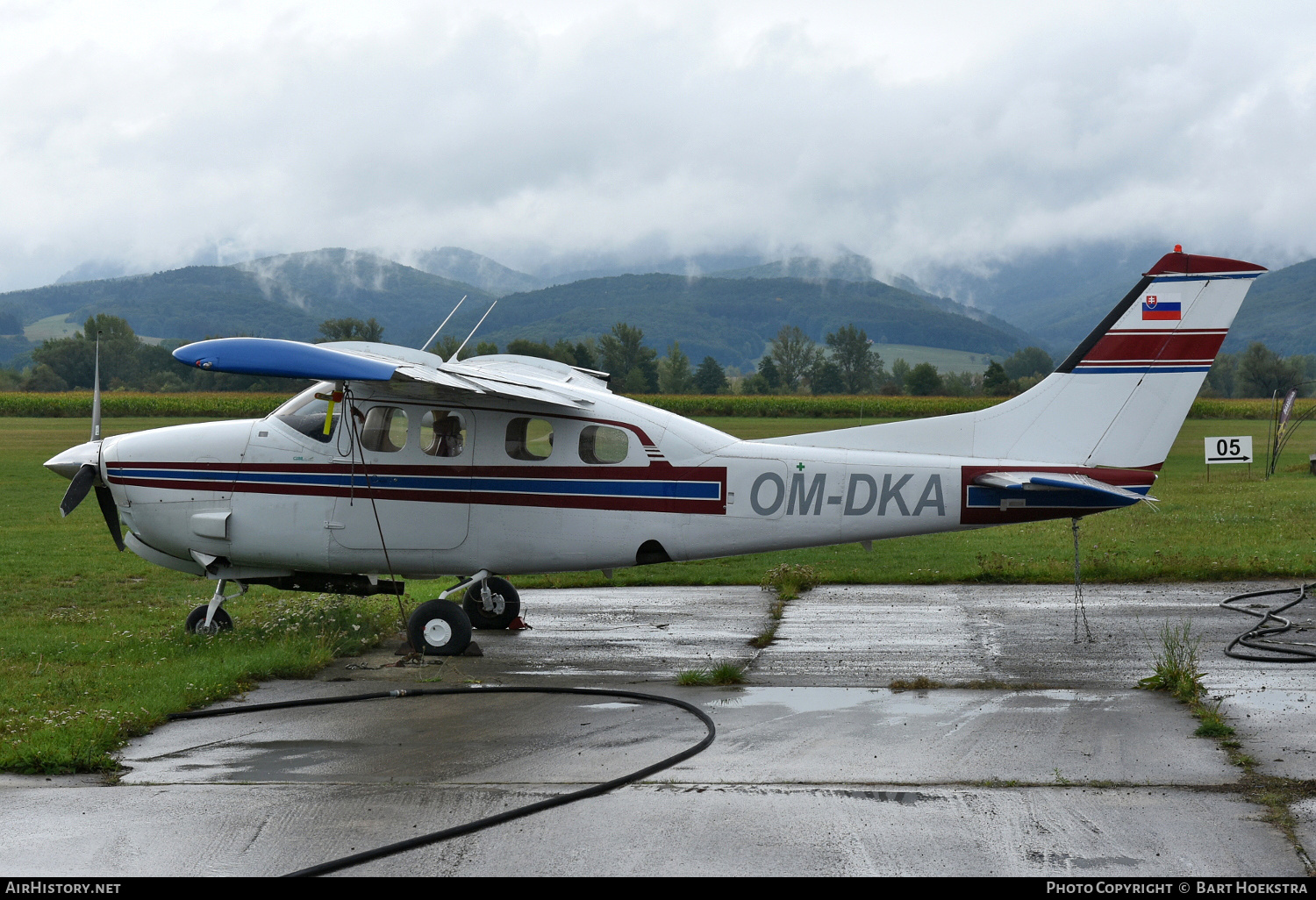 Aircraft Photo of OM-DKA | Cessna P210N Pressurized Centurion | AirHistory.net #172601
