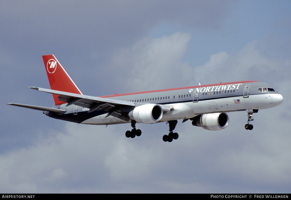 Aircraft Photo of N515US | Boeing 757-251 | Northwest Airlines | AirHistory.net #172669