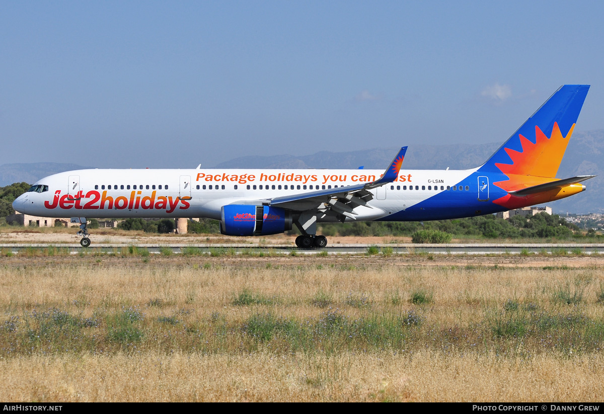 Aircraft Photo of G-LSAN | Boeing 757-2K2 | Jet2 Holidays | AirHistory.net #172688