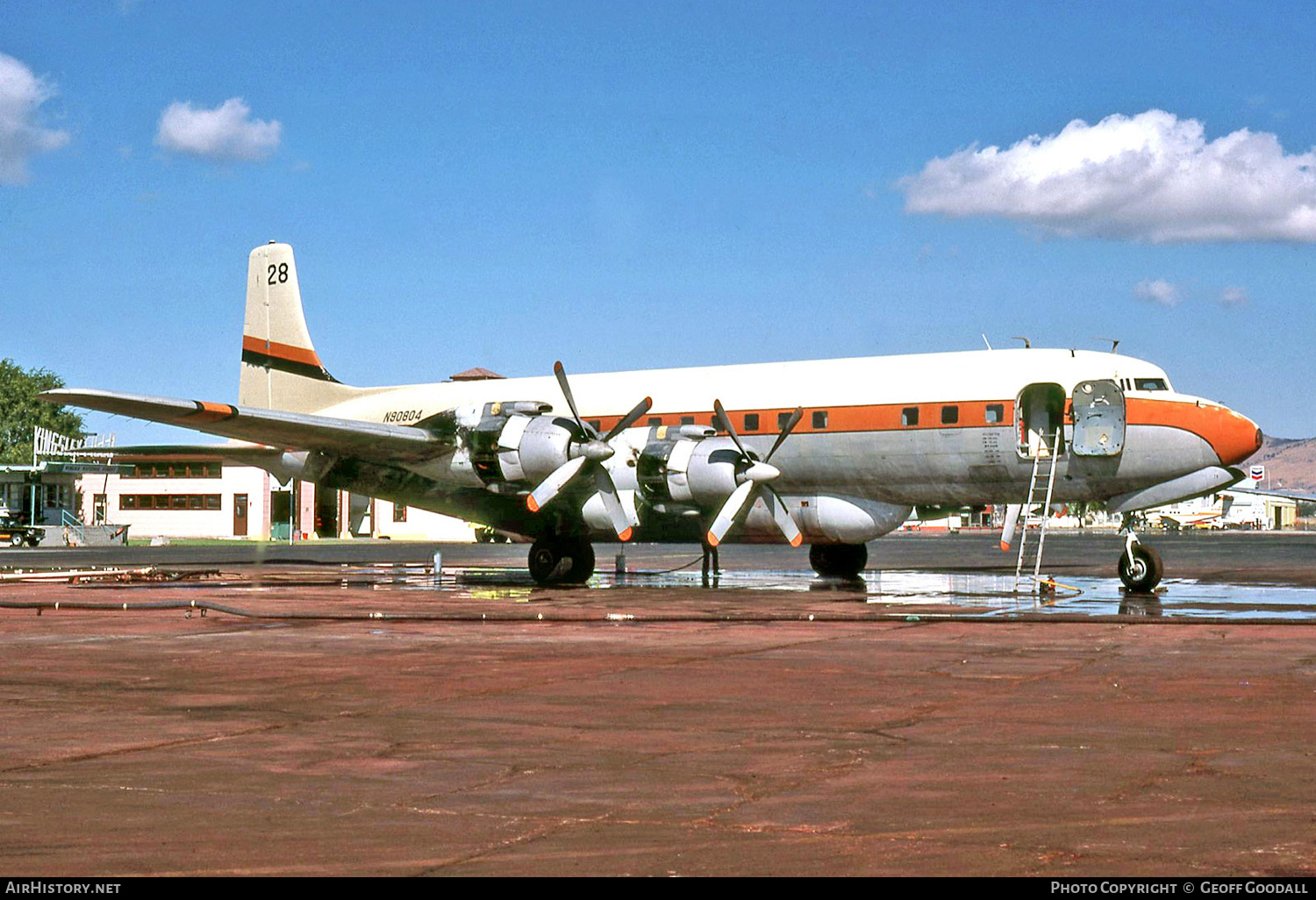 Aircraft Photo of N90804 | Douglas DC-7C/AT | AirHistory.net #172691
