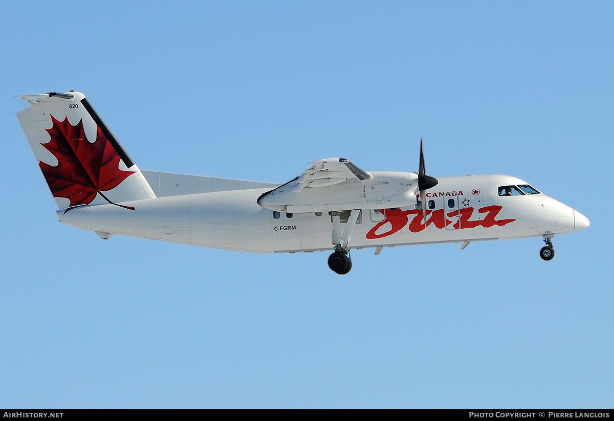 Aircraft Photo of C-FGRM | De Havilland Canada DHC-8-102 Dash 8 | Air Canada Jazz | AirHistory.net #172816