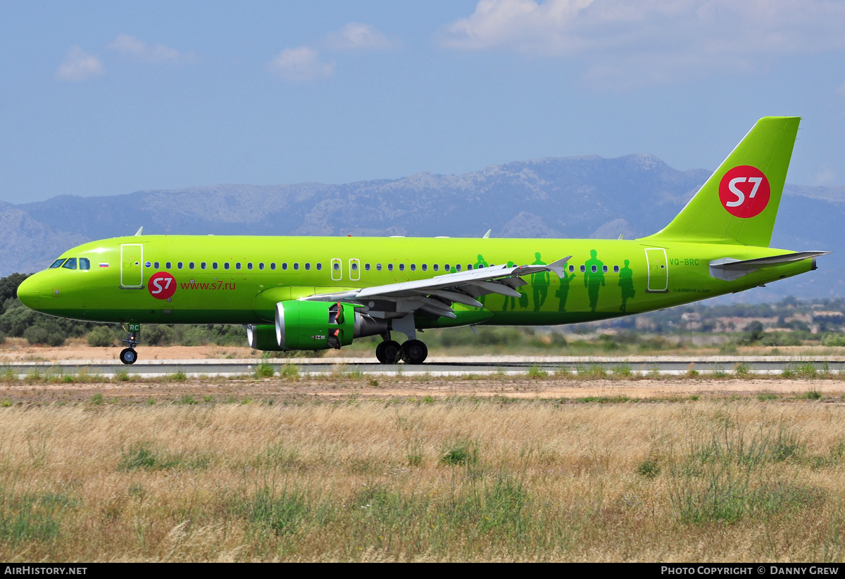 Aircraft Photo of VQ-BRC | Airbus A320-214 | S7 Airlines | AirHistory.net #172822