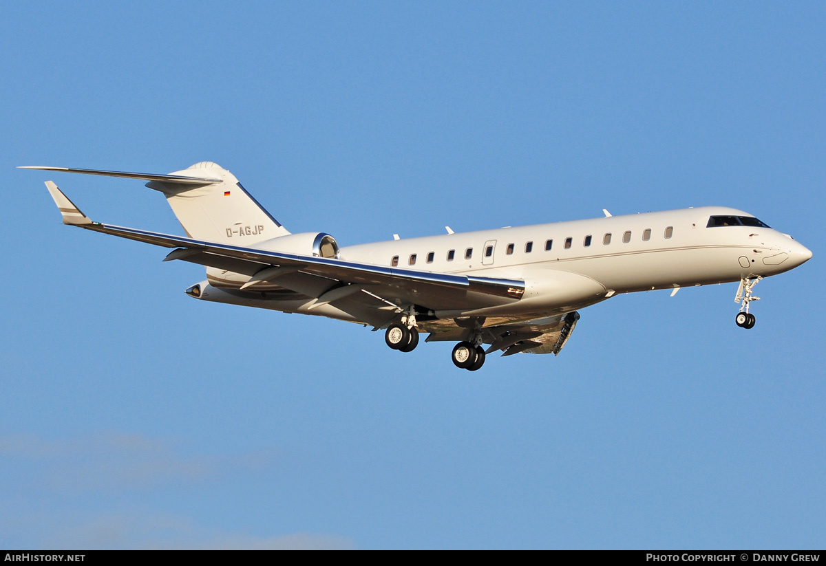 Aircraft Photo of D-AGJP | Bombardier Global 6000 (BD-700-1A10) | AirHistory.net #172838