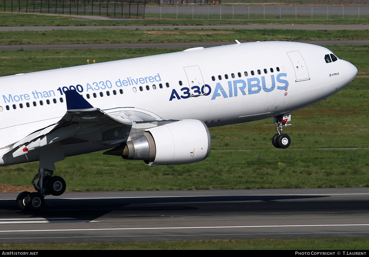 Aircraft Photo of F-WWCB | Airbus A330-203 | Airbus | AirHistory.net #172890