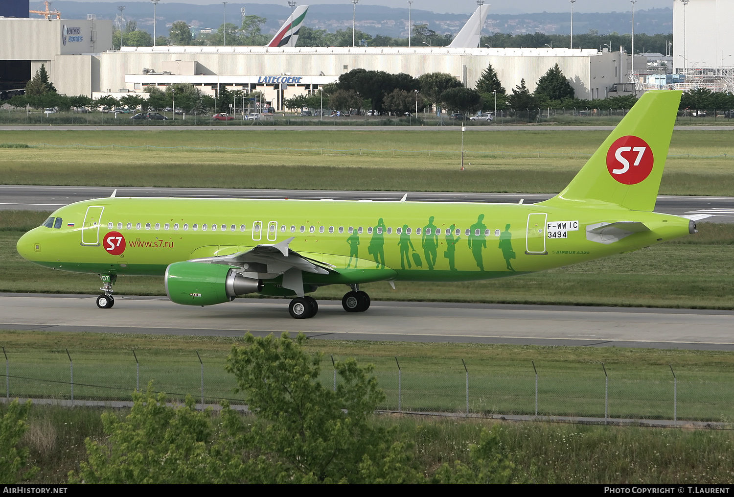 Aircraft Photo of F-WWIC | Airbus A320-214 | S7 Airlines | AirHistory.net #173067