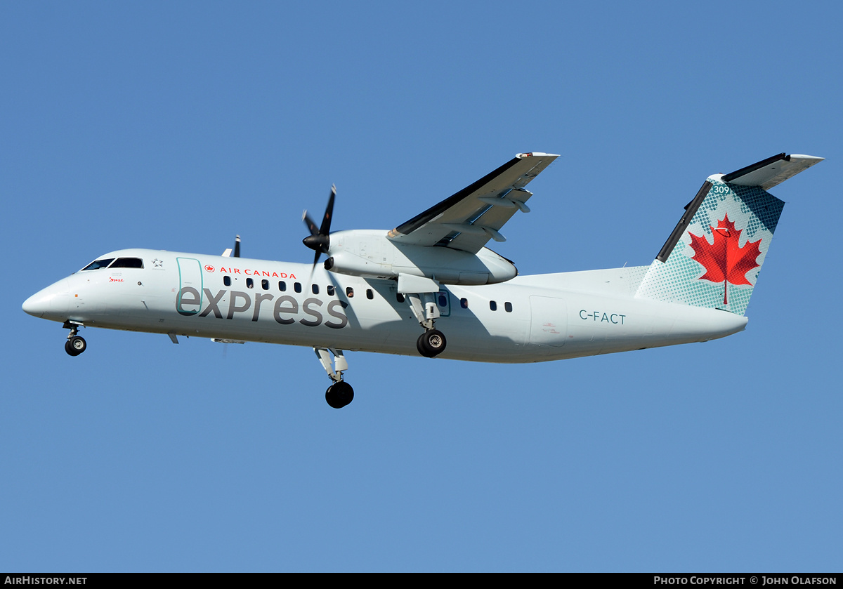 Aircraft Photo of C-FACT | De Havilland Canada DHC-8-311 Dash 8 | Air Canada Express | AirHistory.net #173281