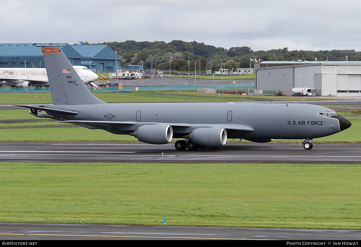 Aircraft Photo of 64-14832 / 14832 | Boeing KC-135R Stratotanker | USA - Air Force | AirHistory.net #173399