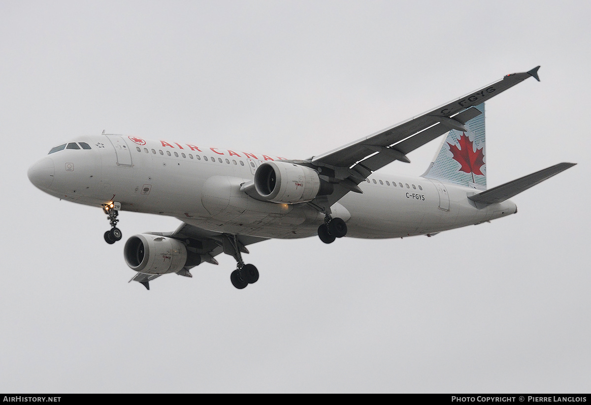 Aircraft Photo of C-FGYS | Airbus A320-211 | AirHistory.net #173431