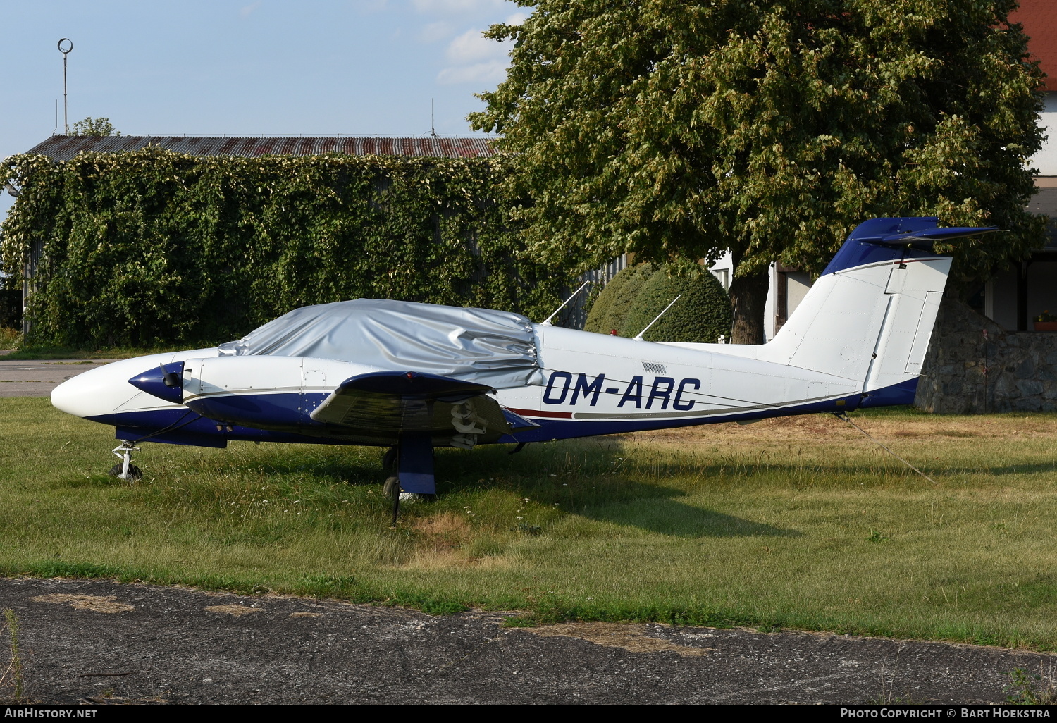 Aircraft Photo of OM-ARC | Piper PA-44-180 Seminole | AirHistory.net #173436