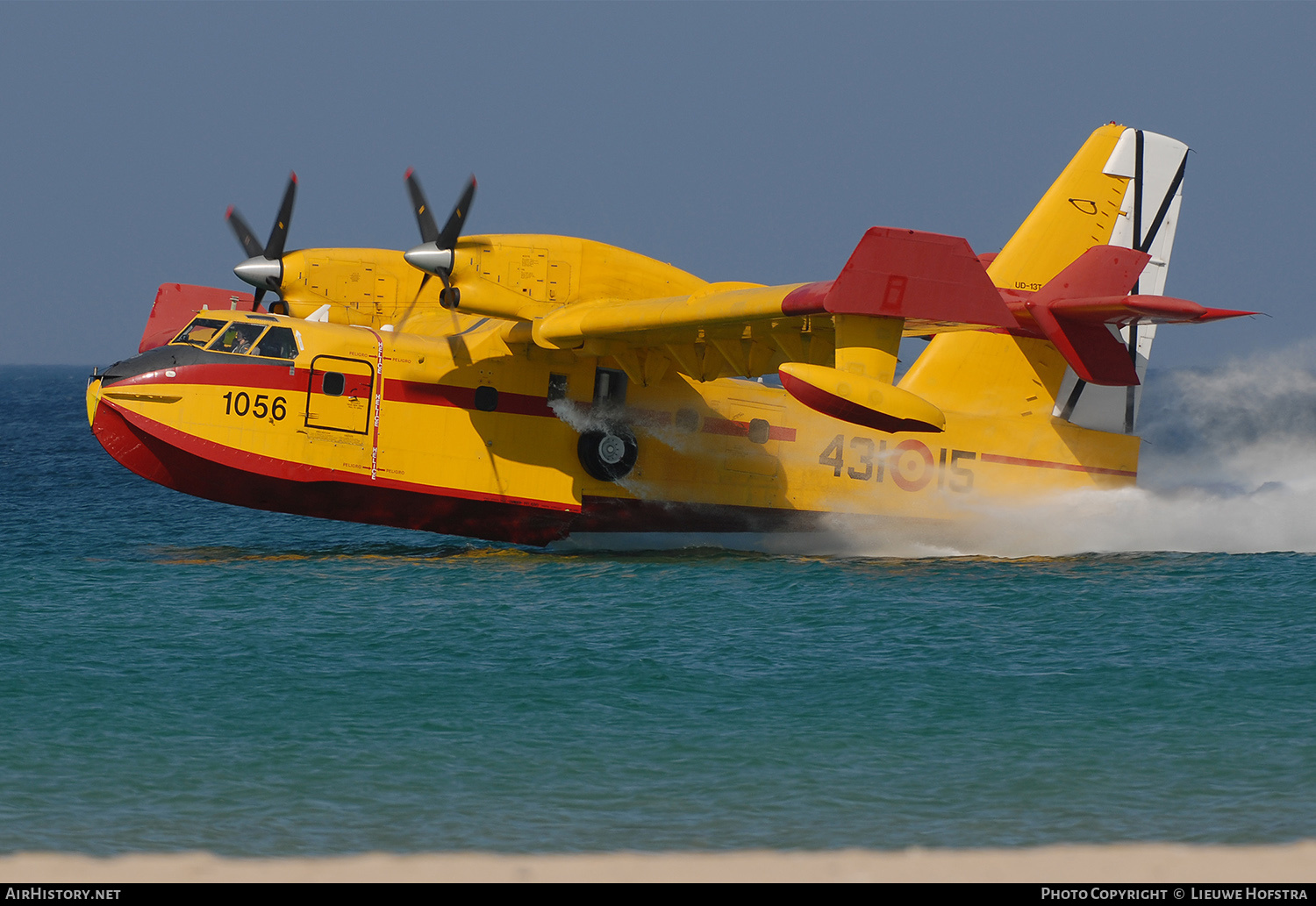 Aircraft Photo of UD13T-15 | Canadair CL-215T (CL-215-6B11) | Spain - Air Force | AirHistory.net #173485