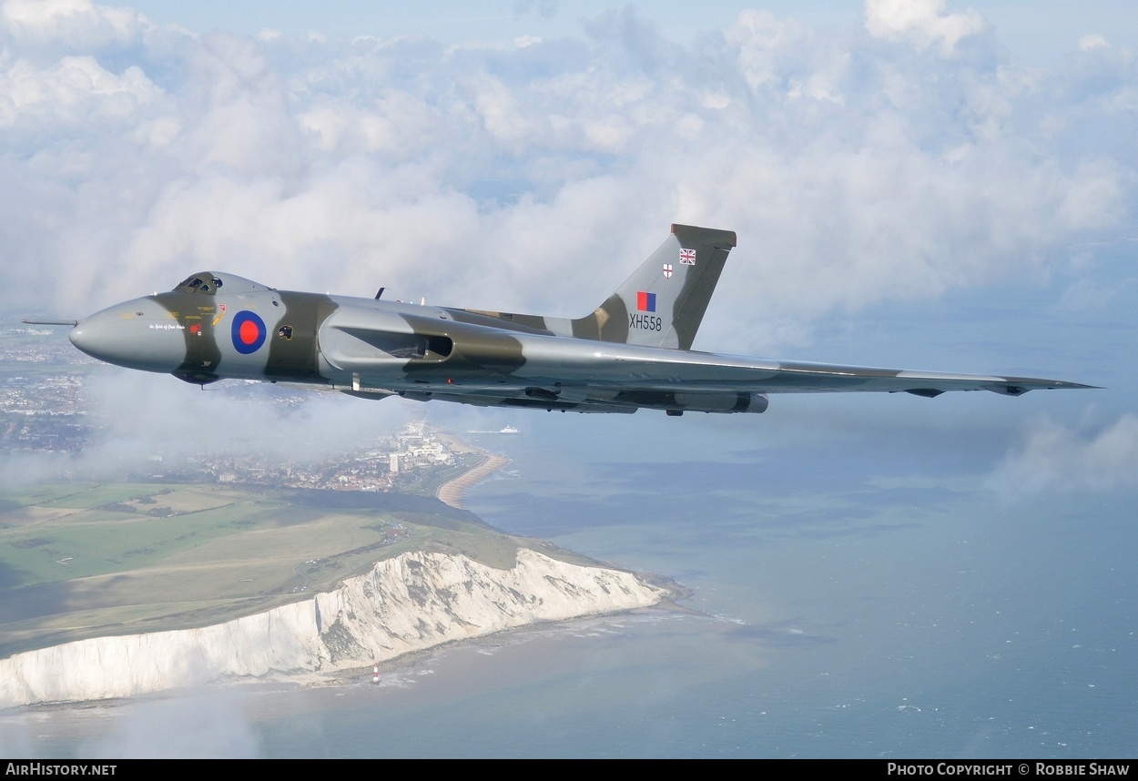 Aircraft Photo of G-VLCN / XH558 | Avro 698 Vulcan B.2 | UK - Air Force | AirHistory.net #173509