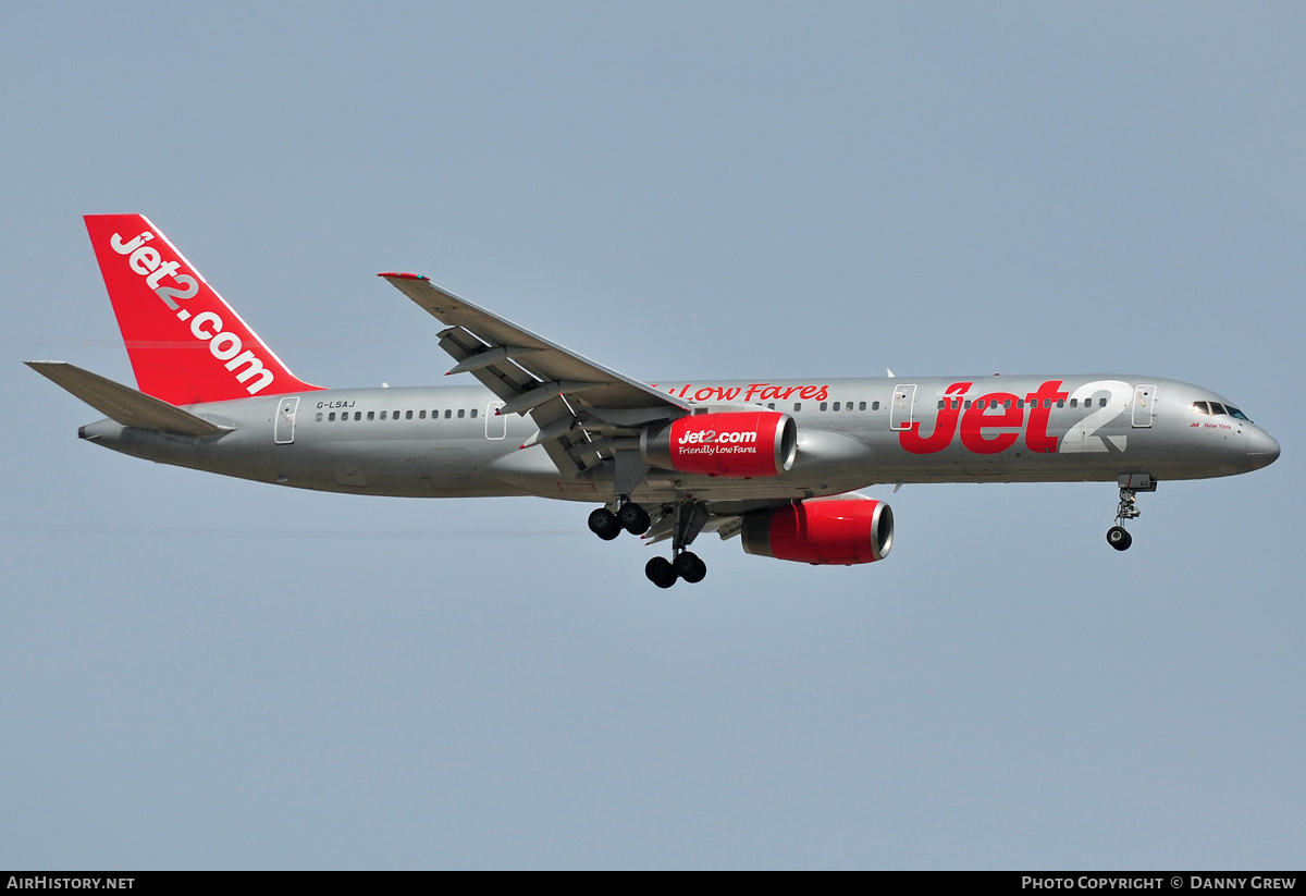 Aircraft Photo of G-LSAJ | Boeing 757-236 | Jet2 | AirHistory.net #173520