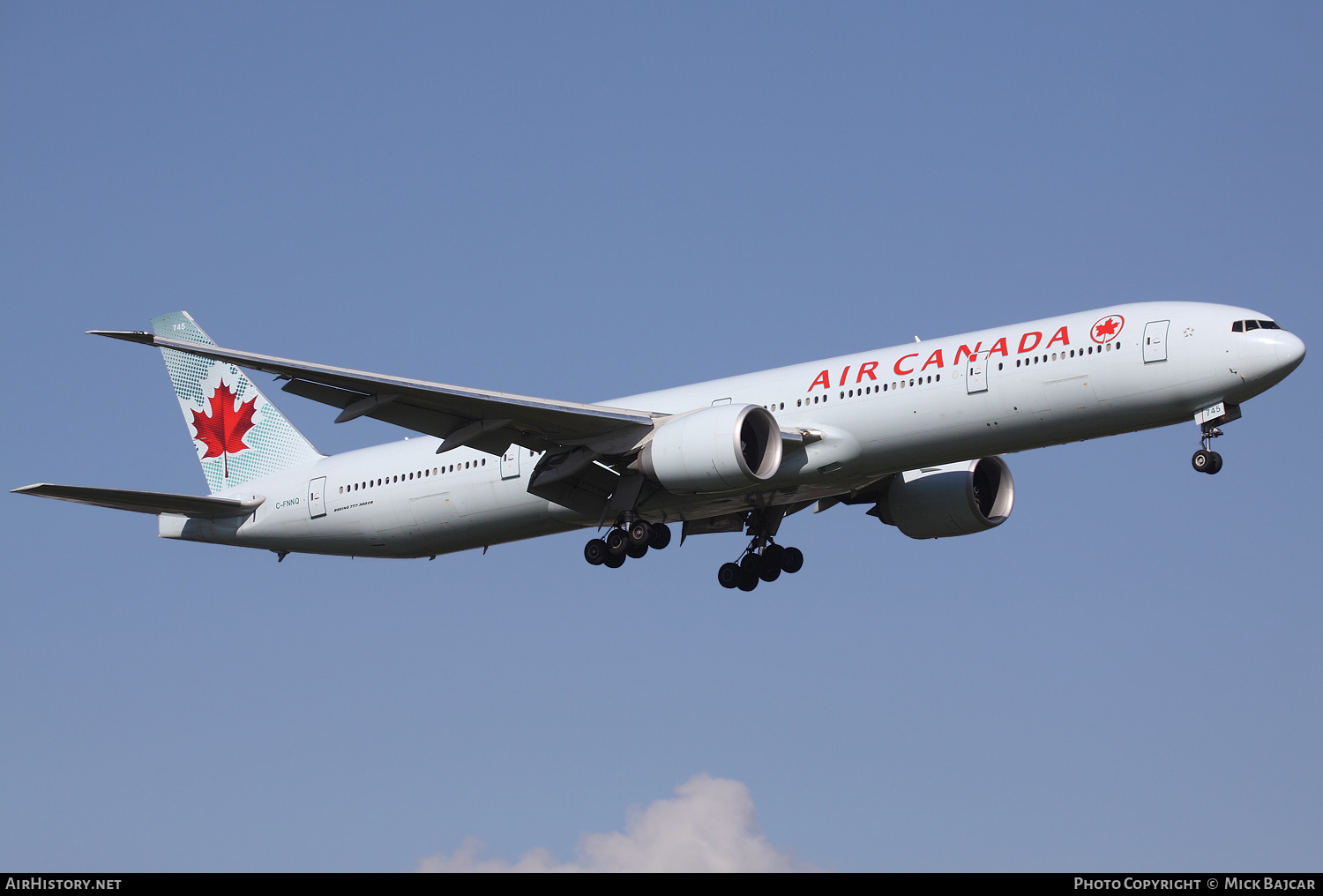 Aircraft Photo of C-FNNQ | Boeing 777-333/ER | Air Canada | AirHistory.net #173524