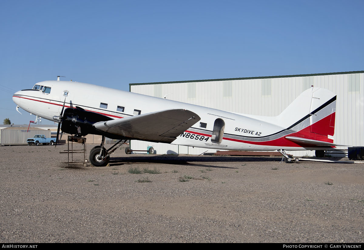 Aircraft Photo of N86584 | Douglas DC-3-G202A | Skydive Arizona | AirHistory.net #173858