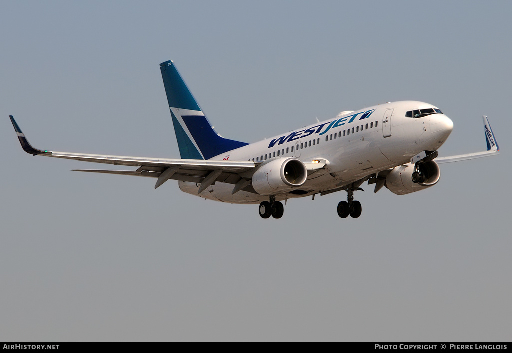 Aircraft Photo of C-GWSE | Boeing 737-76N | WestJet | AirHistory.net #173868