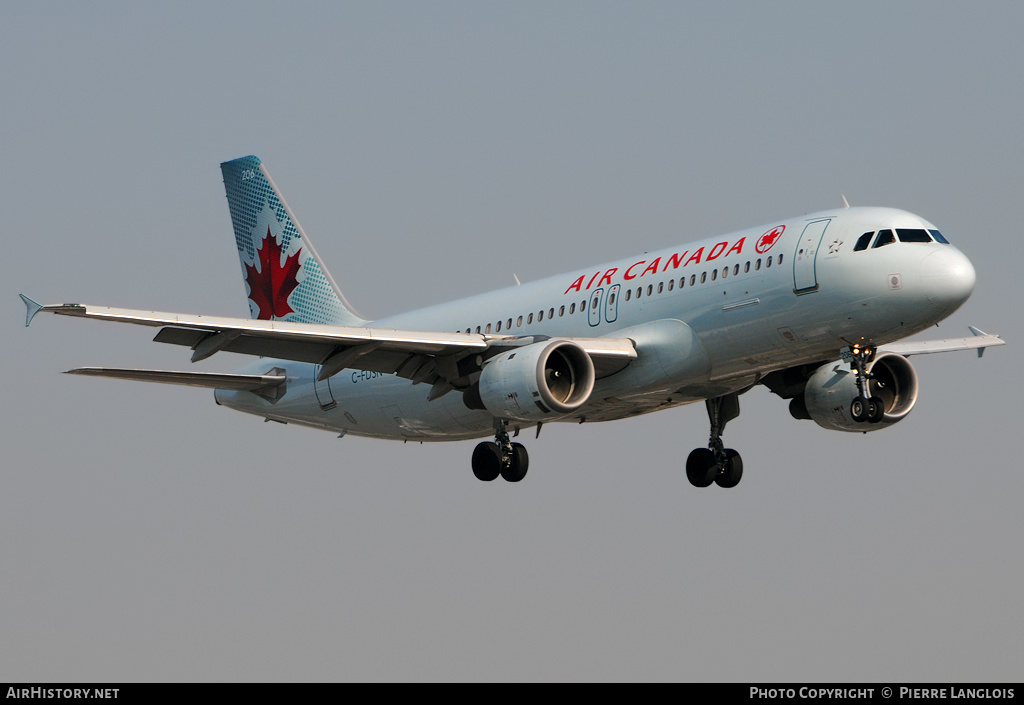 Aircraft Photo of C-FDSN | Airbus A320-211 | Air Canada | AirHistory.net #173869