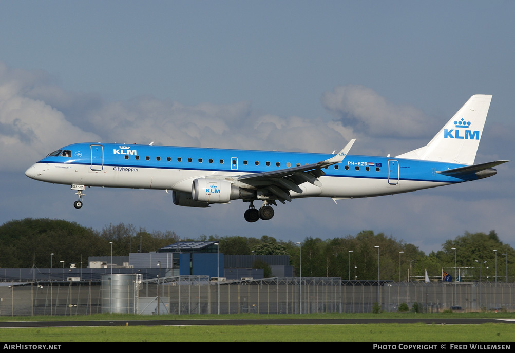 Aircraft Photo of PH-EZR | Embraer 190STD (ERJ-190-100STD) | KLM Cityhopper | AirHistory.net #173977