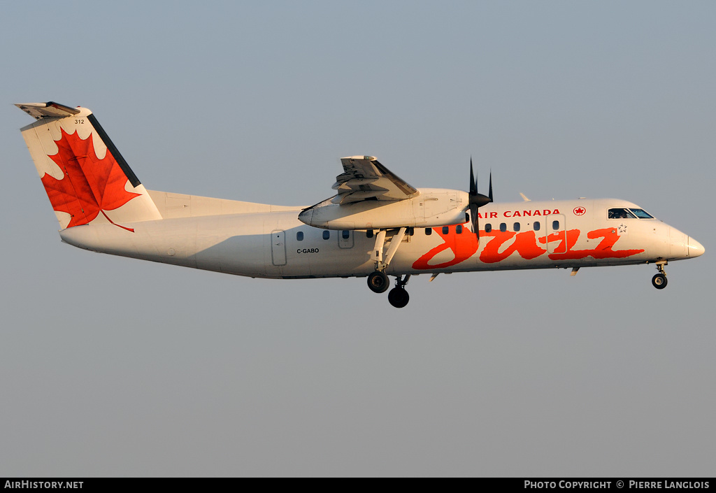 Aircraft Photo of C-GABO | De Havilland Canada DHC-8-311Q Dash 8 | Air Canada Jazz | AirHistory.net #174001