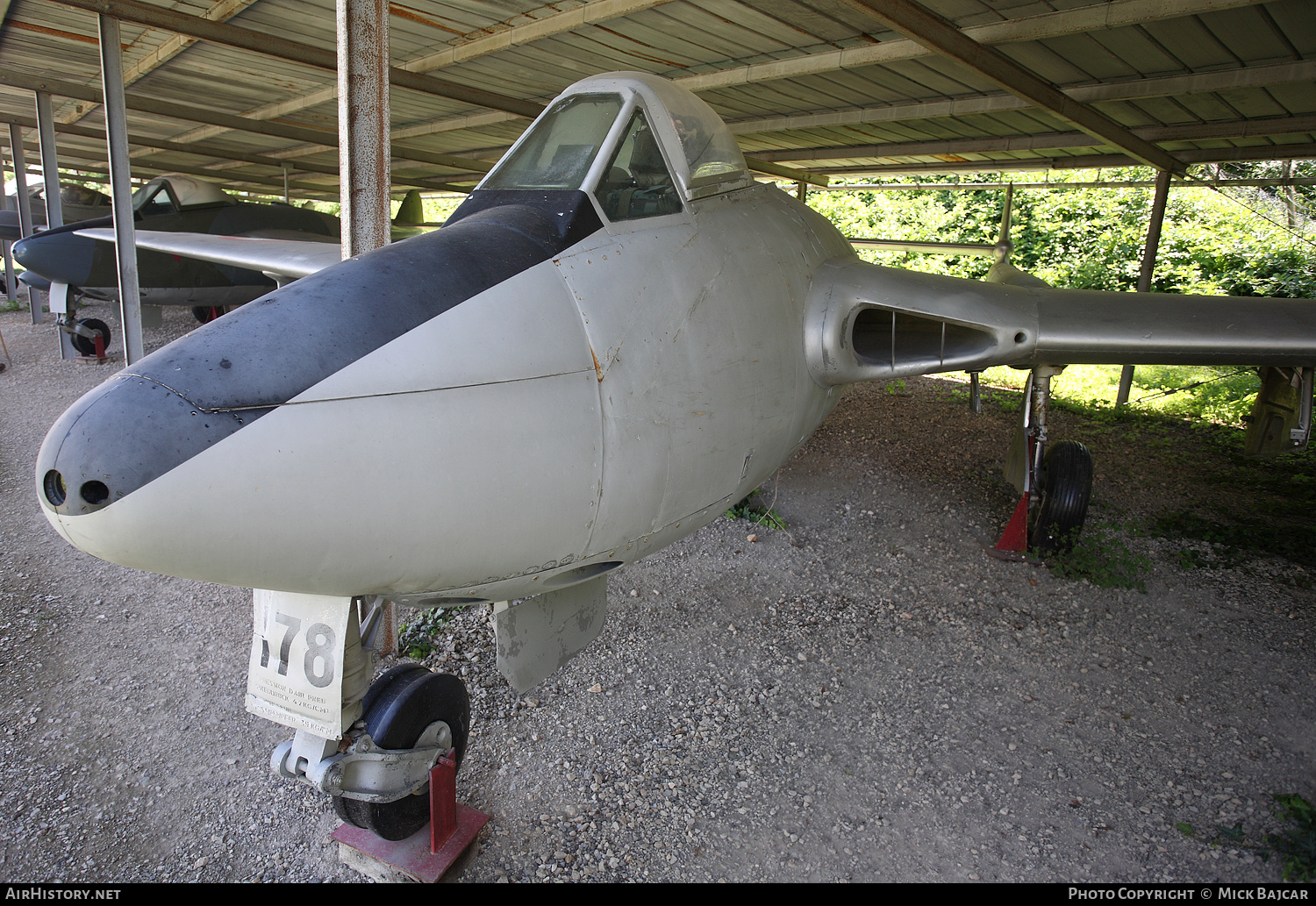 Aircraft Photo of J-1178 | De Havilland D.H. 100 Vampire FB6 | Switzerland - Air Force | AirHistory.net #174014