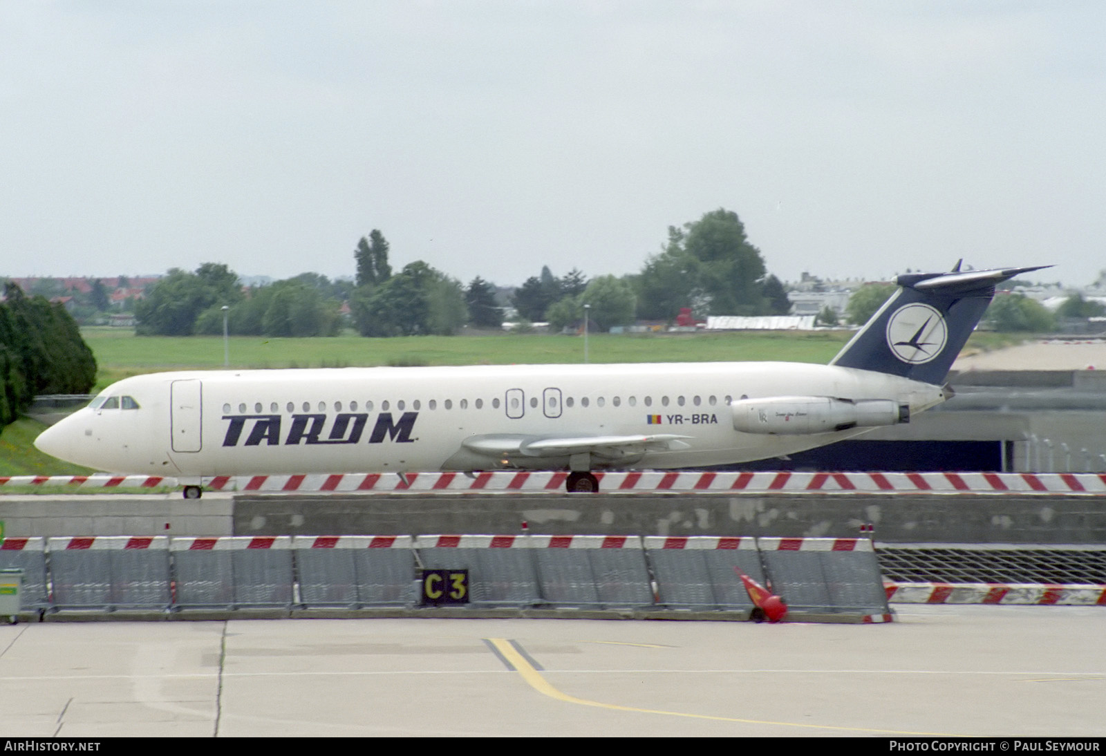 Aircraft Photo of YR-BRA | British Aerospace Rombac 111-561RC One-Eleven | TAROM - Transporturile Aeriene Române | AirHistory.net #174025