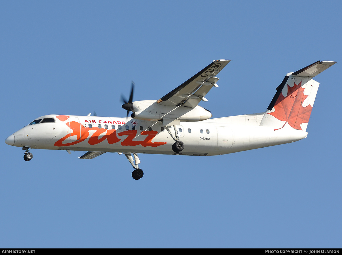 Aircraft Photo of C-GABO | De Havilland Canada DHC-8-311 Dash 8 | Air Canada Jazz | AirHistory.net #174060