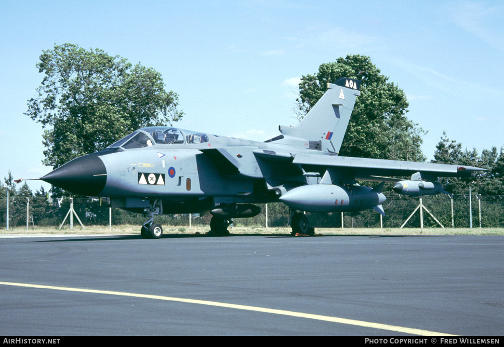 Aircraft Photo of ZE116 | Panavia Tornado GR1A | UK - Air Force | AirHistory.net #174230