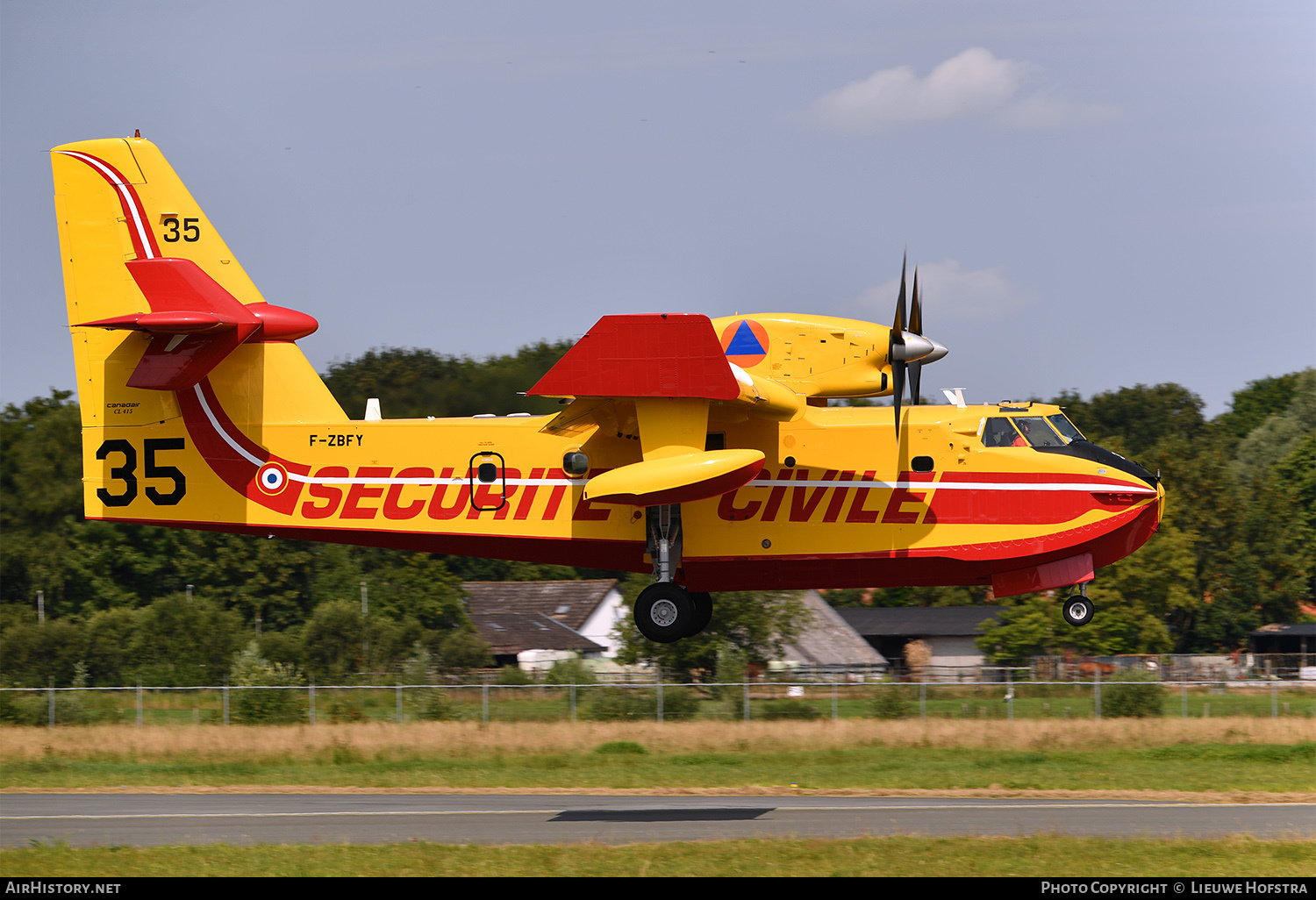 Aircraft Photo of F-ZBFY | Canadair CL-415 (CL-215-6B11) | Sécurité Civile | AirHistory.net #174283