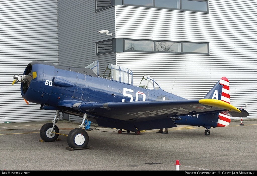 Aircraft Photo of No Reg | North American AT-16 Harvard IIB | USA - Navy | AirHistory.net #174304