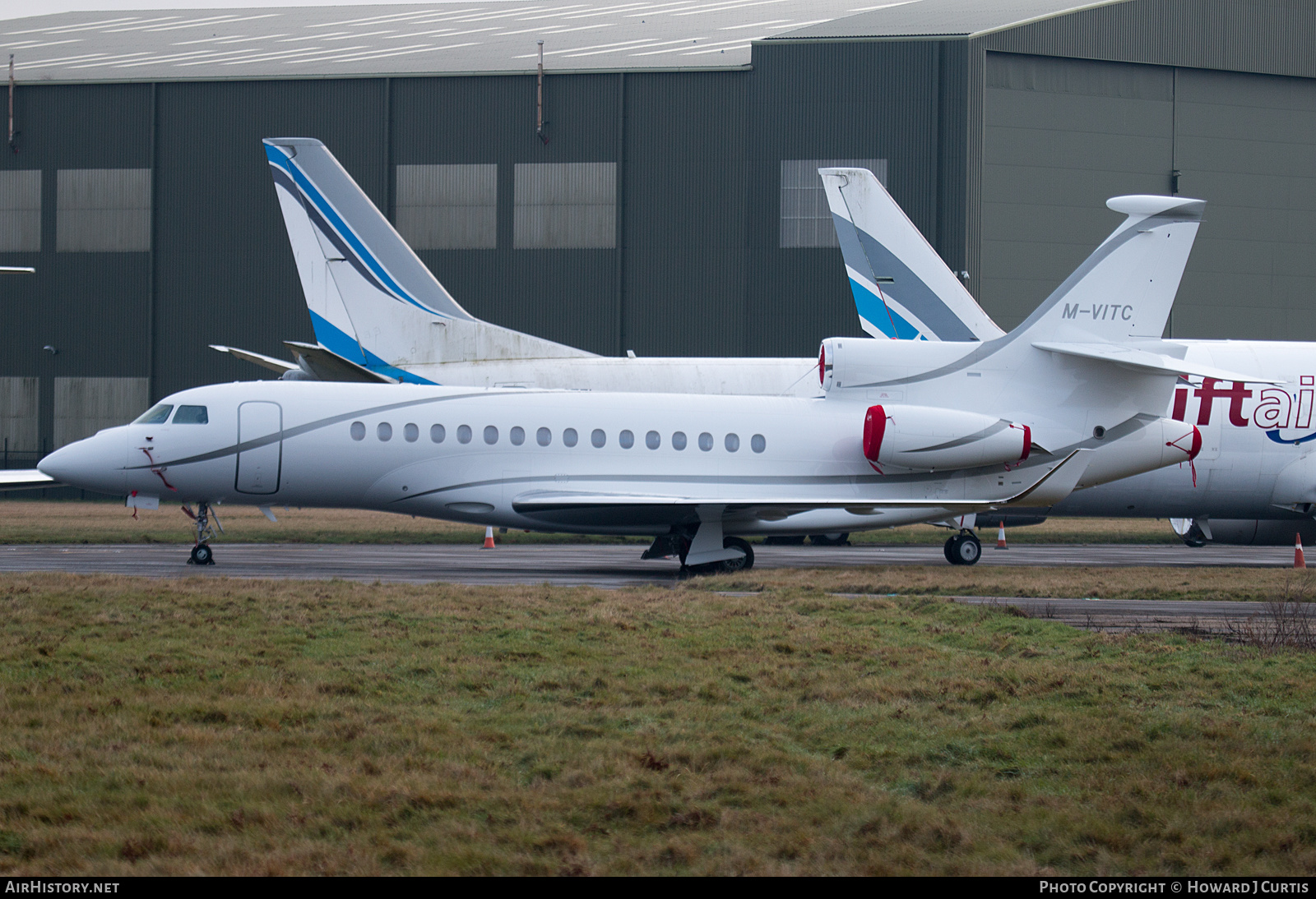 Aircraft Photo of M-VITC | Dassault Falcon 8X | AirHistory.net #174435