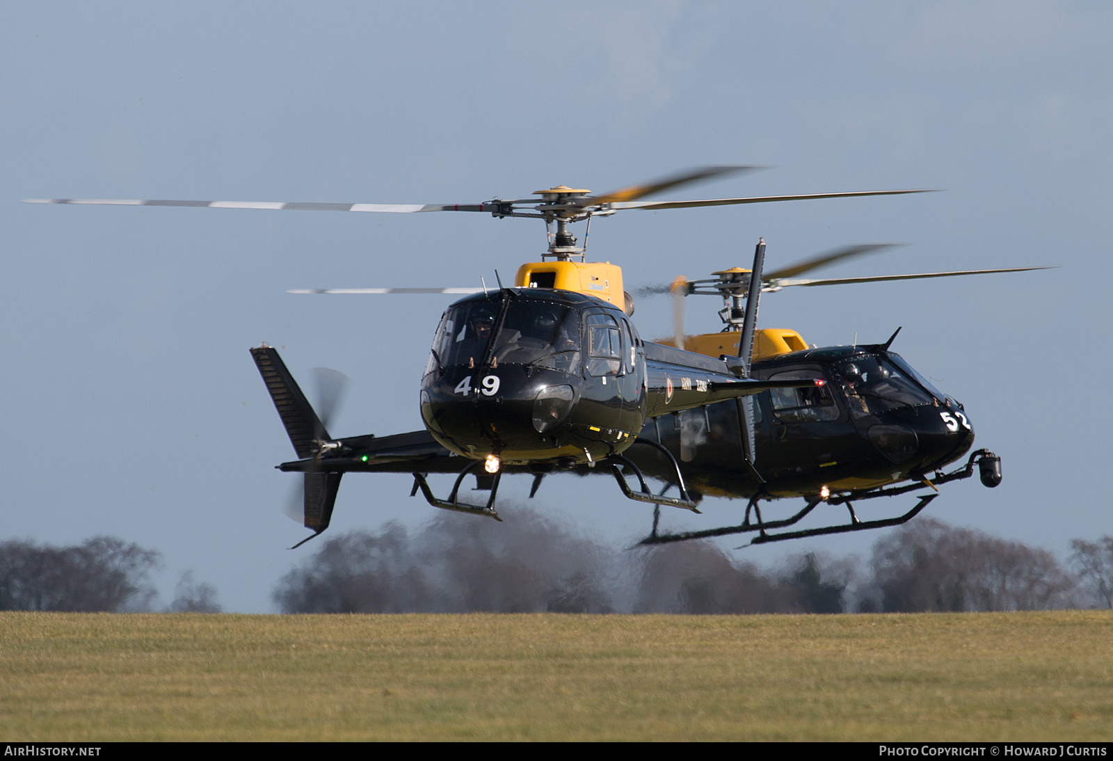 Aircraft Photo of ZJ249 | Eurocopter AS-350BB Squirrel HT2 | UK - Army | AirHistory.net #174465