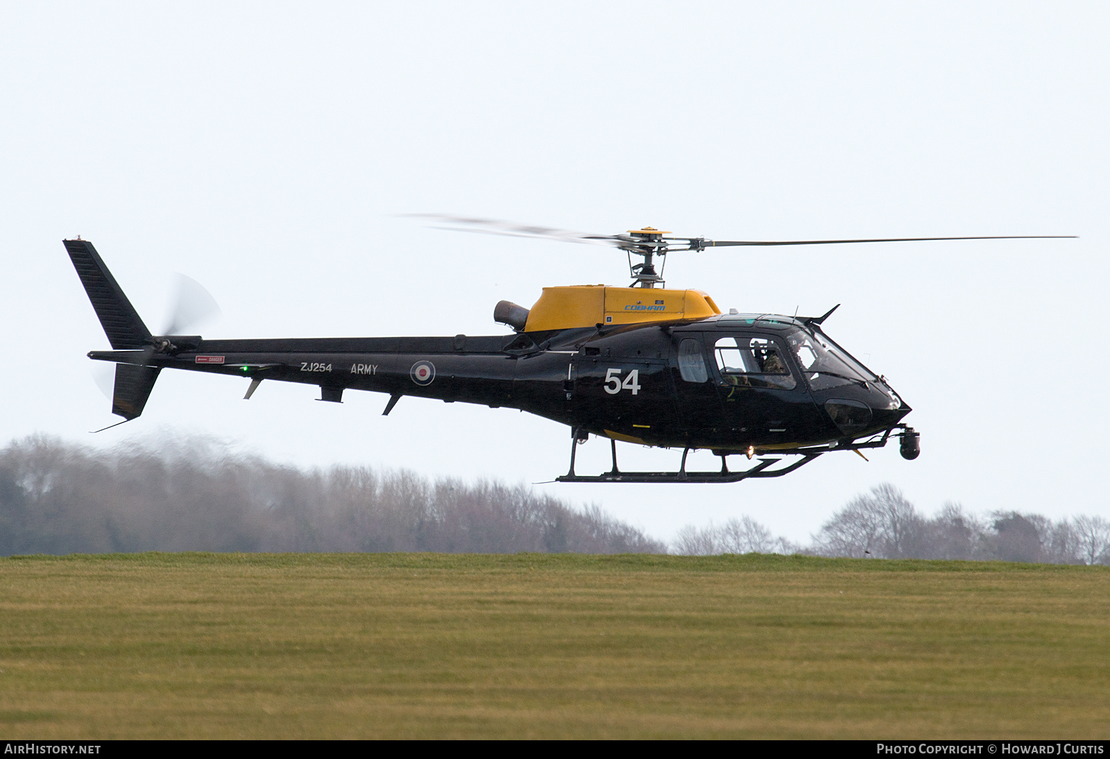 Aircraft Photo of ZJ254 | Eurocopter AS-350BB Squirrel HT2 | UK - Army | AirHistory.net #174473