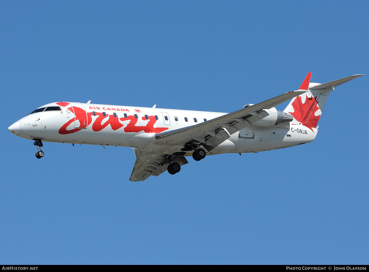 Aircraft Photo of C-GNJA | Bombardier CRJ-200ER (CL-600-2B19) | Air Canada Jazz | AirHistory.net #174508
