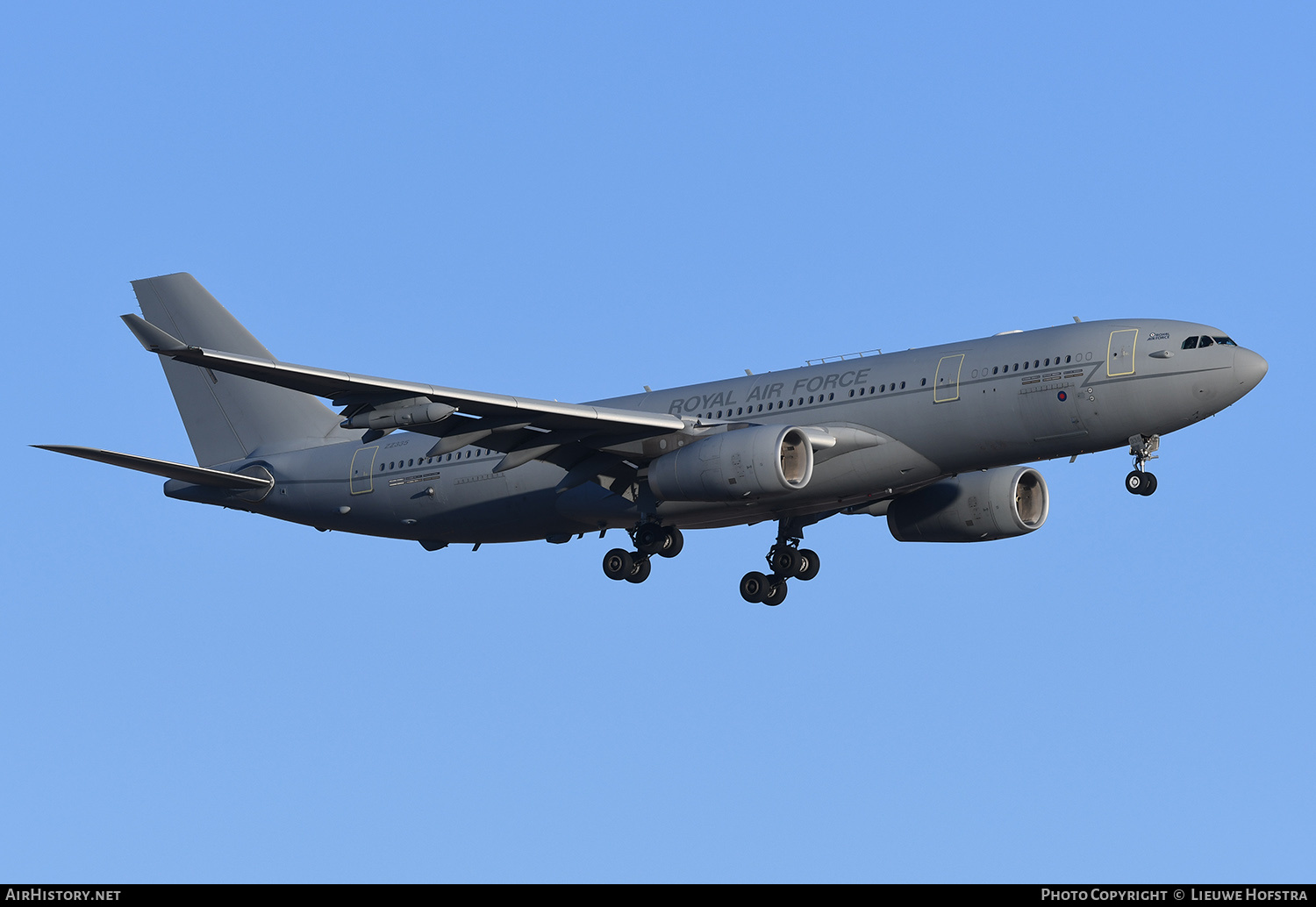 Aircraft Photo of ZZ335 | Airbus A330 Voyager KC3 (A330-243MRTT) | UK - Air Force | AirHistory.net #174562