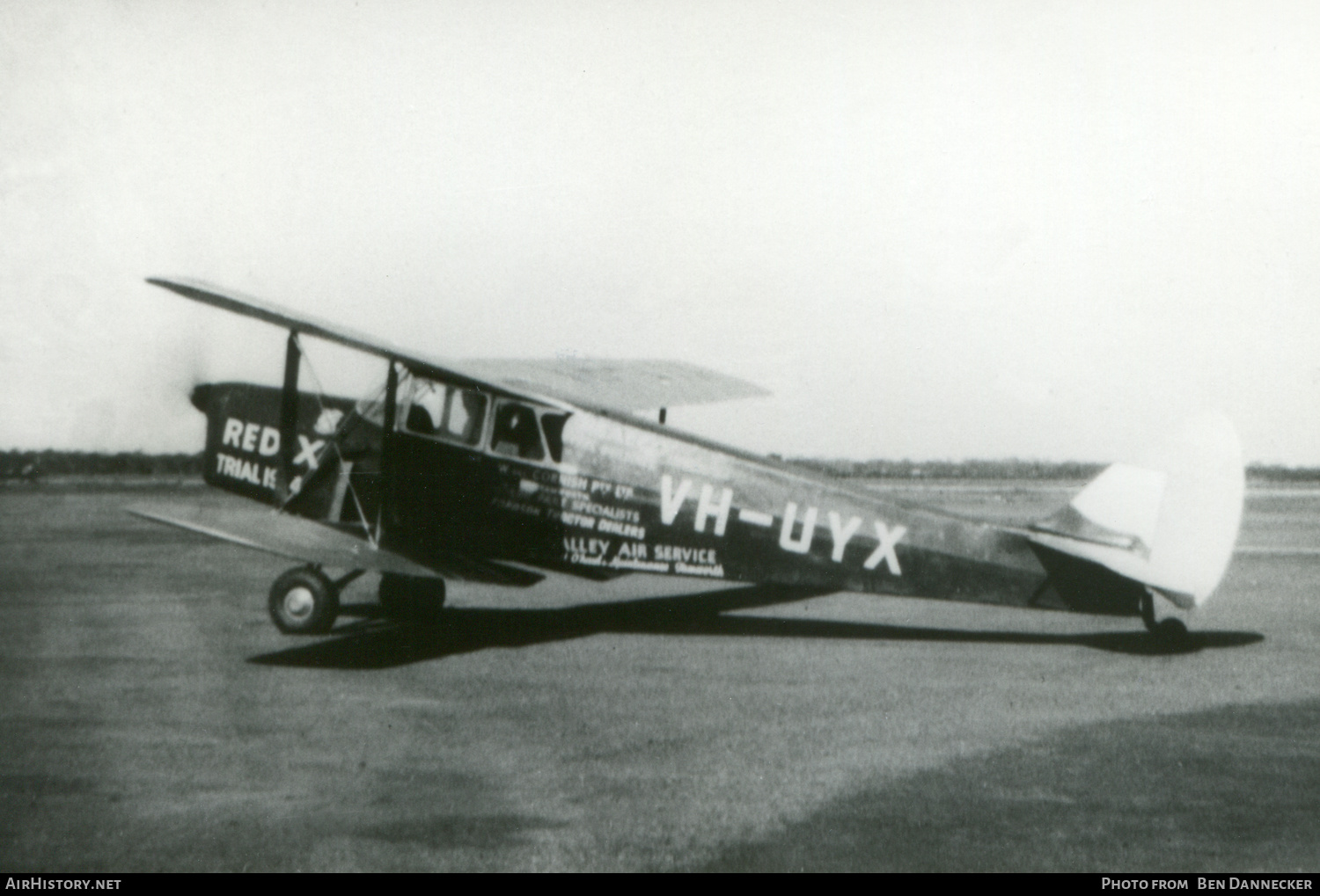 Aircraft Photo of VH-UYX | De Havilland D.H. 87B Hornet Moth | AirHistory.net #174571