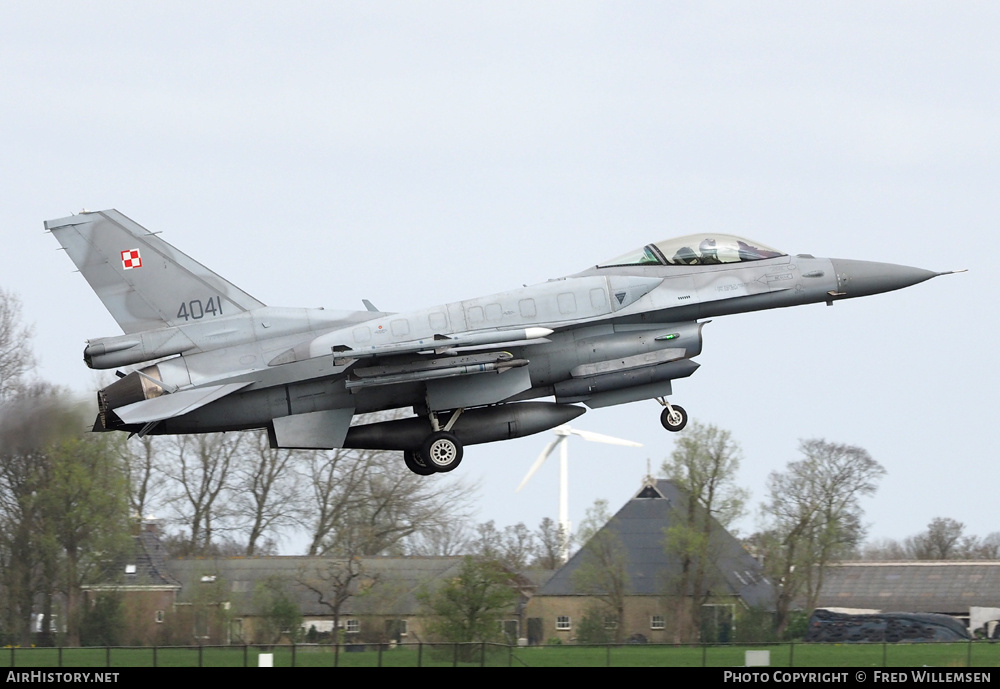 Aircraft Photo of 4041 | Lockheed Martin F-16CJ Fighting Falcon | Poland - Air Force | AirHistory.net #174664