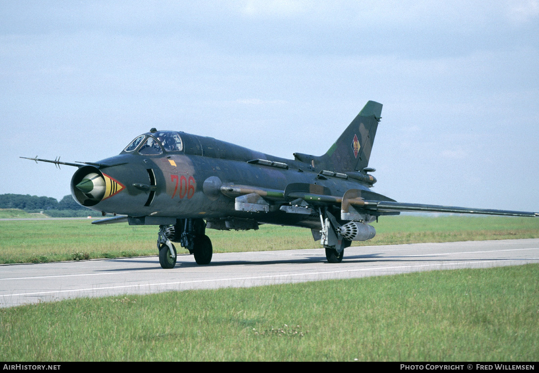 Aircraft Photo of 706 | Sukhoi Su-22M4 | East Germany - Navy | AirHistory.net #174712
