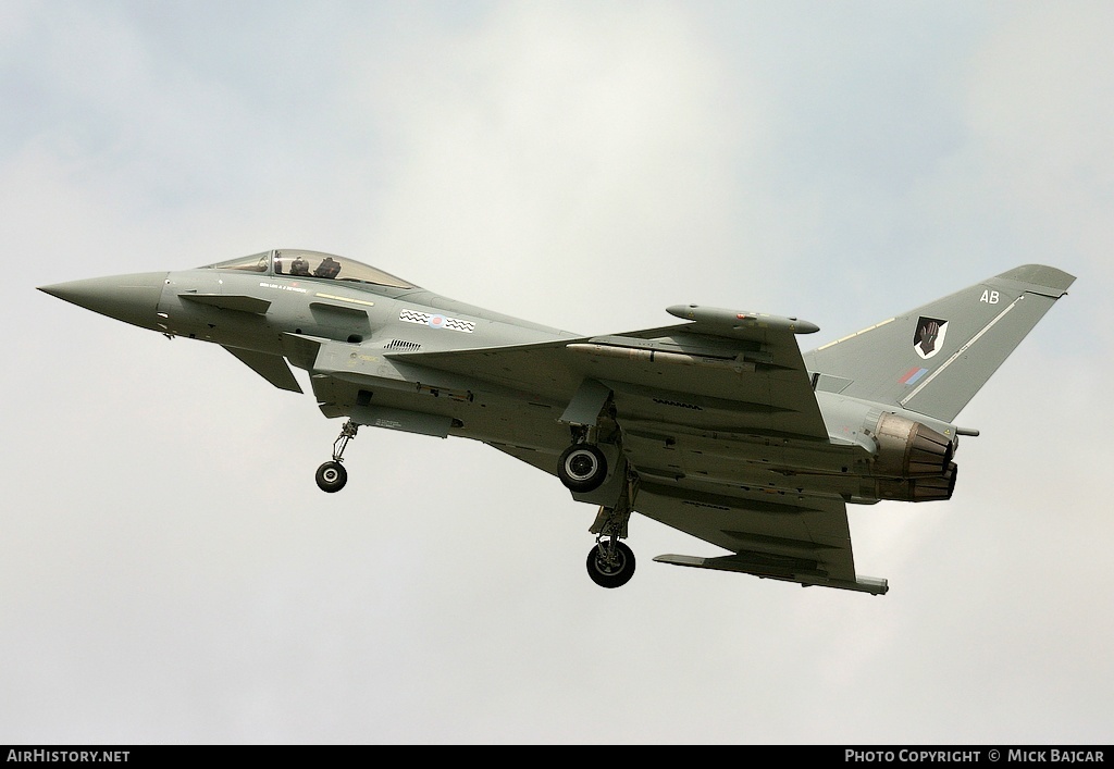 Aircraft Photo of ZJ912 | Eurofighter EF-2000 Typhoon F2 | UK - Air Force | AirHistory.net #174723