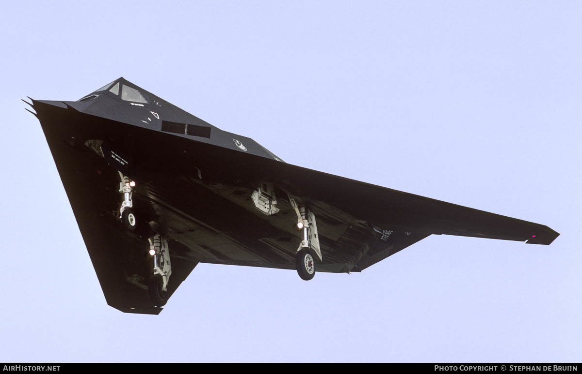 Aircraft Photo of 85-0830 | Lockheed F-117A Nighthawk | USA - Air Force | AirHistory.net #174779
