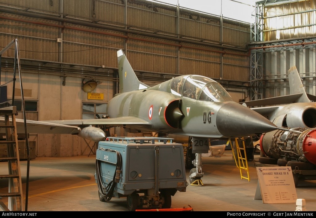 Aircraft Photo of 204 | Dassault Mirage IIIB | France - Air Force | AirHistory.net #174823