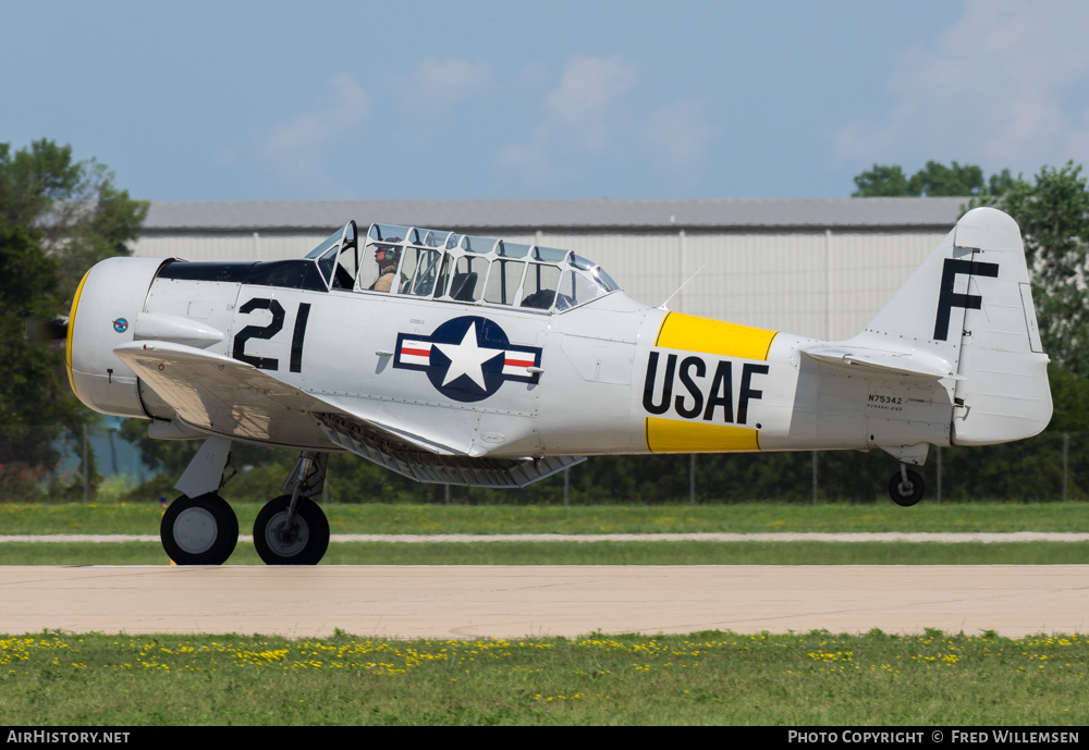 Aircraft Photo of N75342 | North American AT-6D Harvard II | USA - Air Force | AirHistory.net #174842