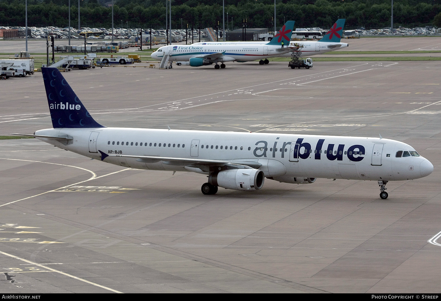 Aircraft Photo of AP-BJB | Airbus A321-231 | Airblue | AirHistory.net #174953