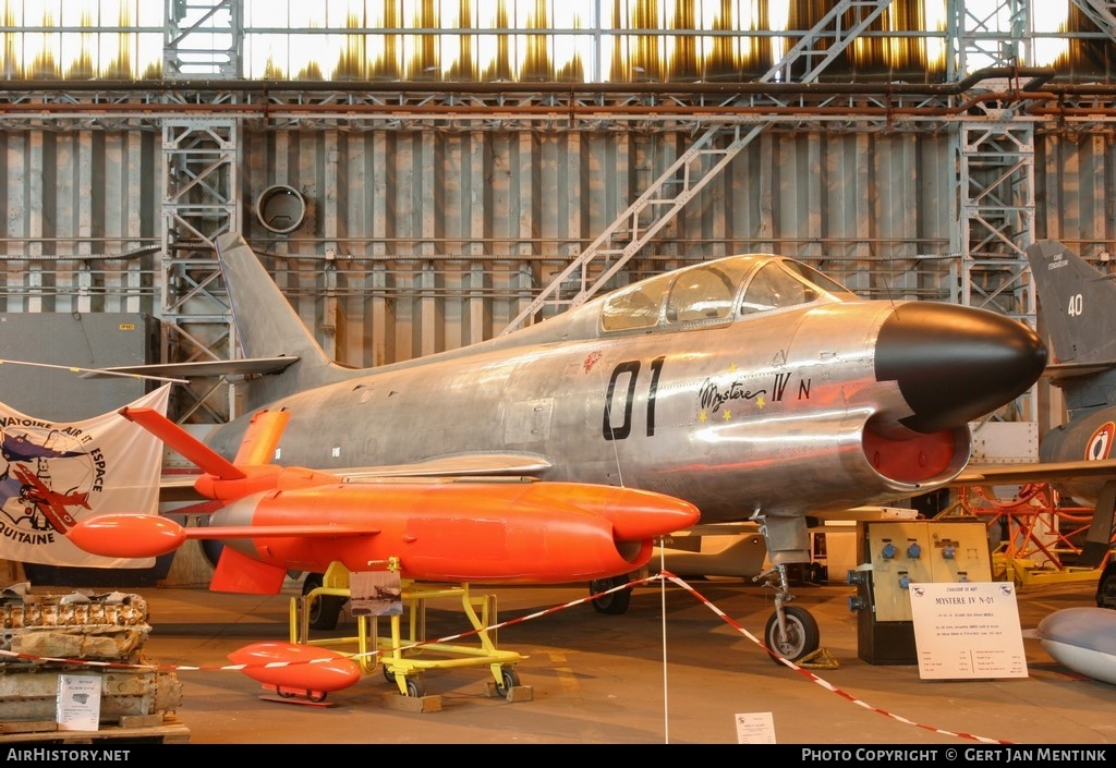 Aircraft Photo of 01 | Dassault MD-454 Mystere IV N | France - Air Force | AirHistory.net #174992