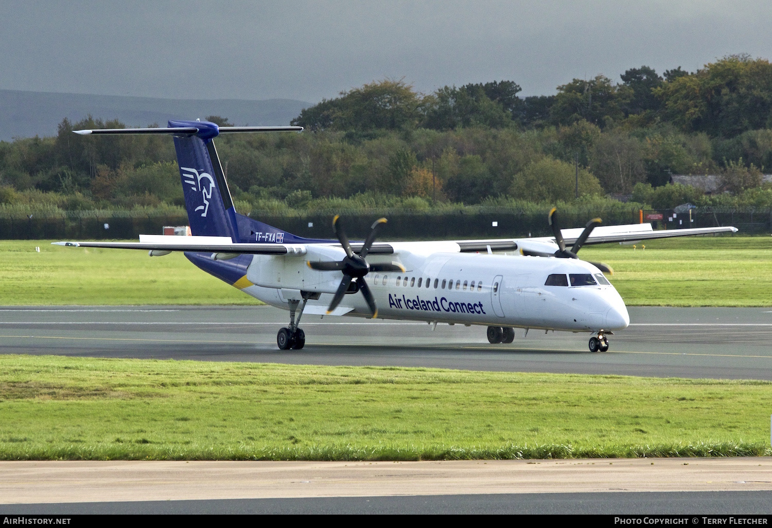 Aircraft Photo of TF-FXA | Bombardier DHC-8-402 Dash 8 | Air Iceland Connect | AirHistory.net #175009