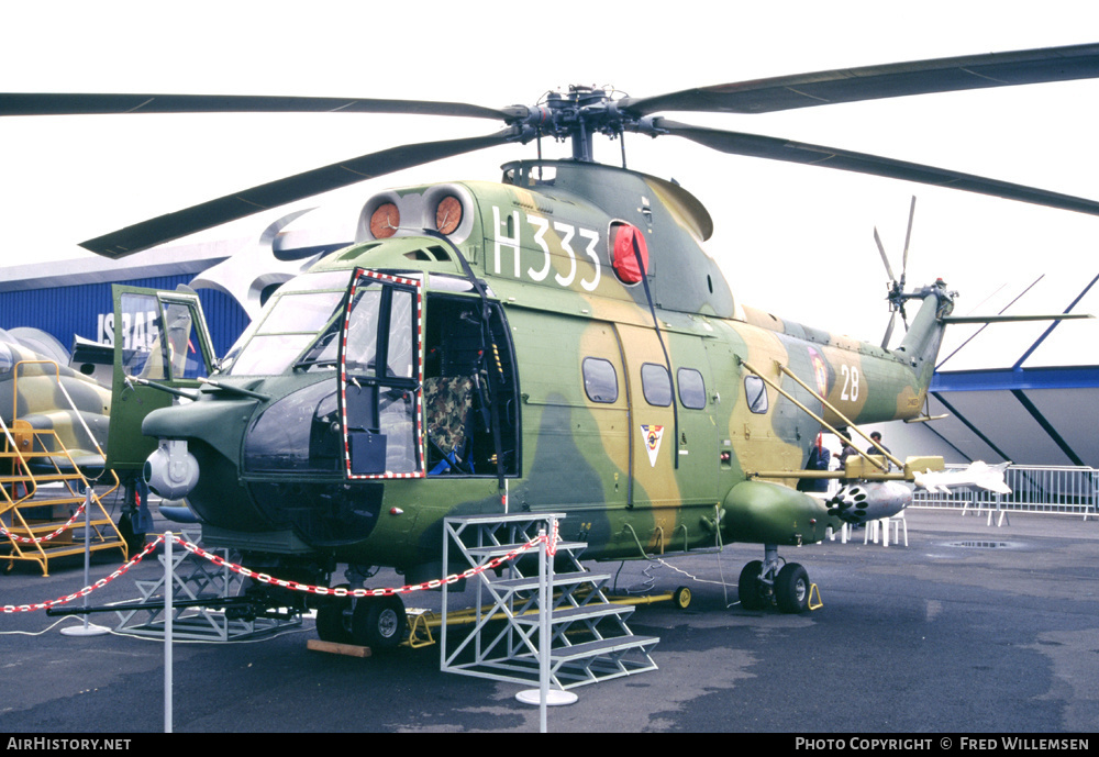 Aircraft Photo of 28 | Aerospatiale IAR-330L/SOCAT Puma | Romania - Air Force | AirHistory.net #175014