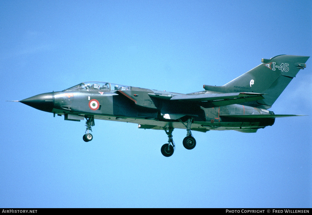 Aircraft Photo of MM55005 | Panavia Tornado IDS(T) | Italy - Air Force | AirHistory.net #175039