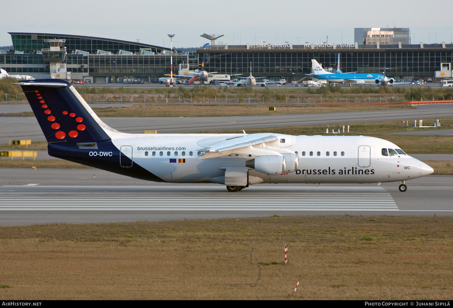 Aircraft Photo of OO-DWC | British Aerospace Avro 146-RJ100 | Brussels Airlines | AirHistory.net #175160