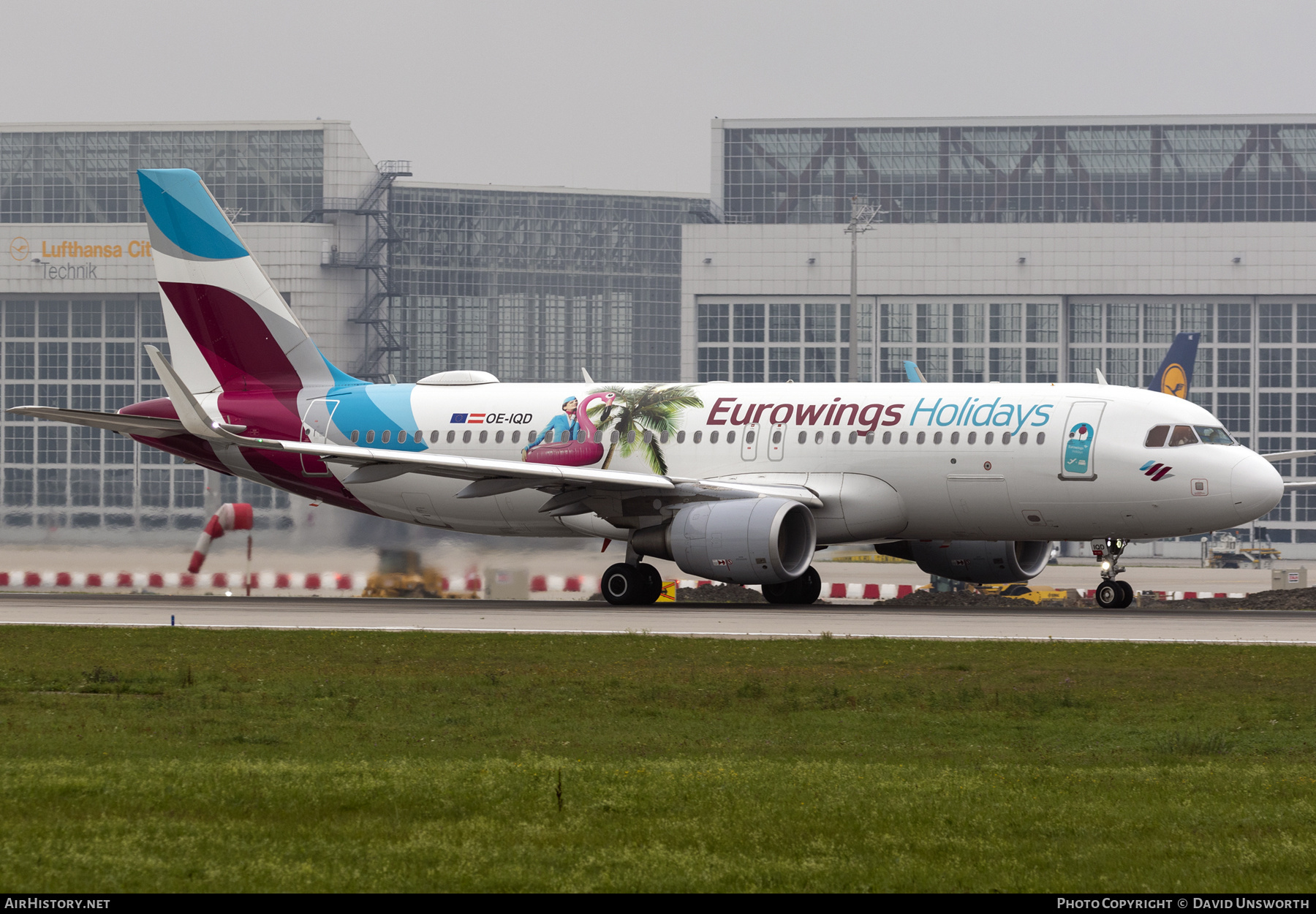 Aircraft Photo of OE-IQD | Airbus A320-214 | Eurowings | AirHistory.net #175207